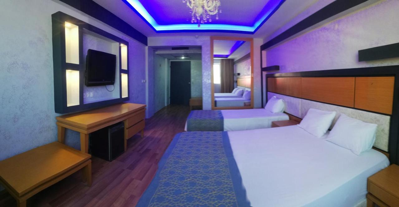 Uenaten Otel Gaziemir Екстер'єр фото