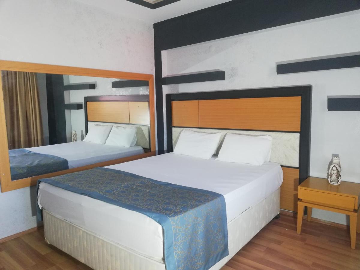Uenaten Otel Gaziemir Екстер'єр фото