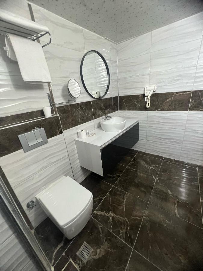 Uenaten Otel Gaziemir Екстер'єр фото