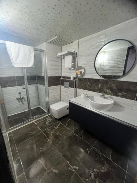 Uenaten Otel Gaziemir Екстер'єр фото